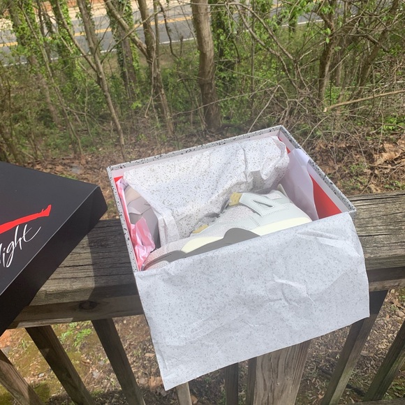 Air Jordan 4 Retro SE GS “Craft” Sz 7Y - Picture 2 of 11